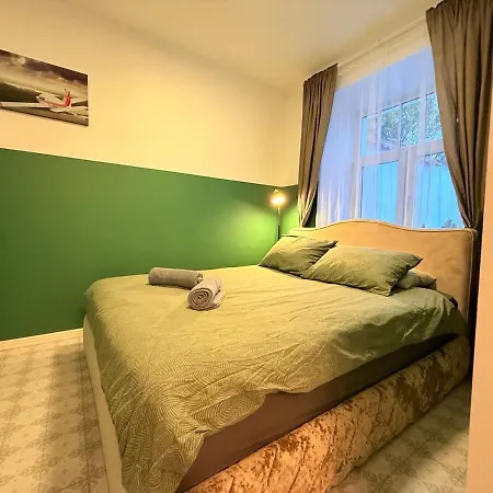 1 Bedroom Centre - 4 Guests - Wifi - Smart Tv * Riga
