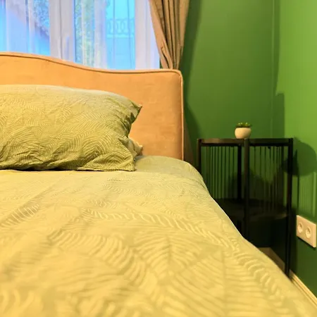 1 Bedroom Centre - 4 Guests - Wifi - Smart Tv 公寓