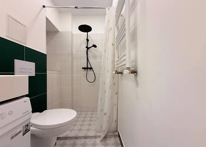 Cozy Apartment - Matisa Street Apartment