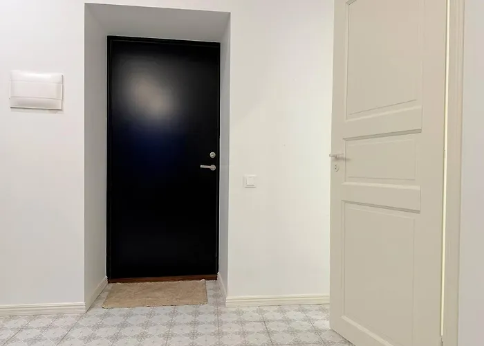 Cozy Apartment - Matisa Street Apartment *